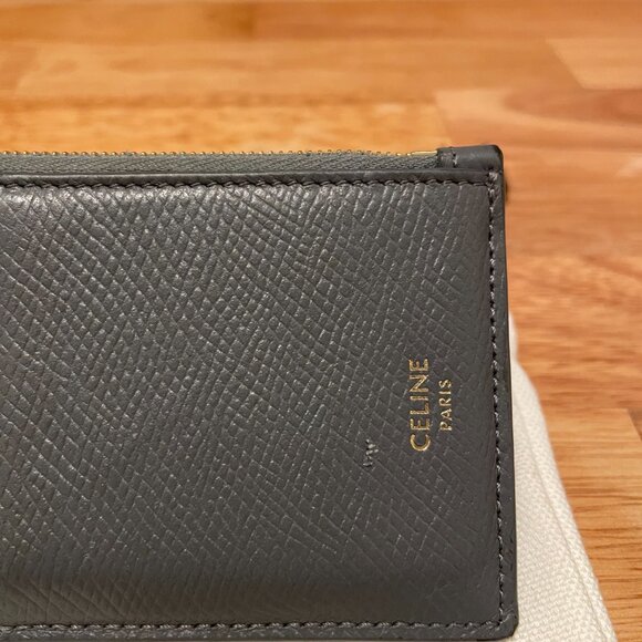 CELINE Zipped Compact Card Holder in Essentials in Grained Calfskin - Picture 4 of 6